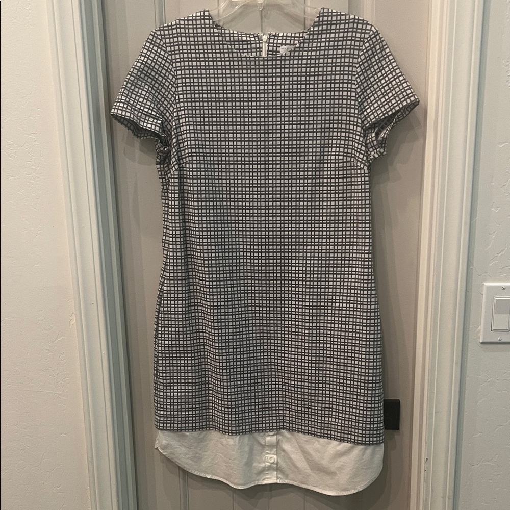 New York & Company Black and White Geometric Dress